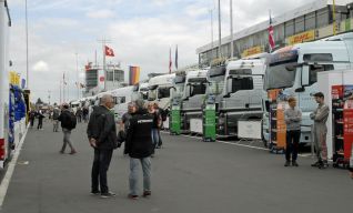 Paddock: calme avant la tempête…