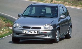 Corsa GSi 1993