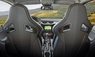 … Intérieur sport… 