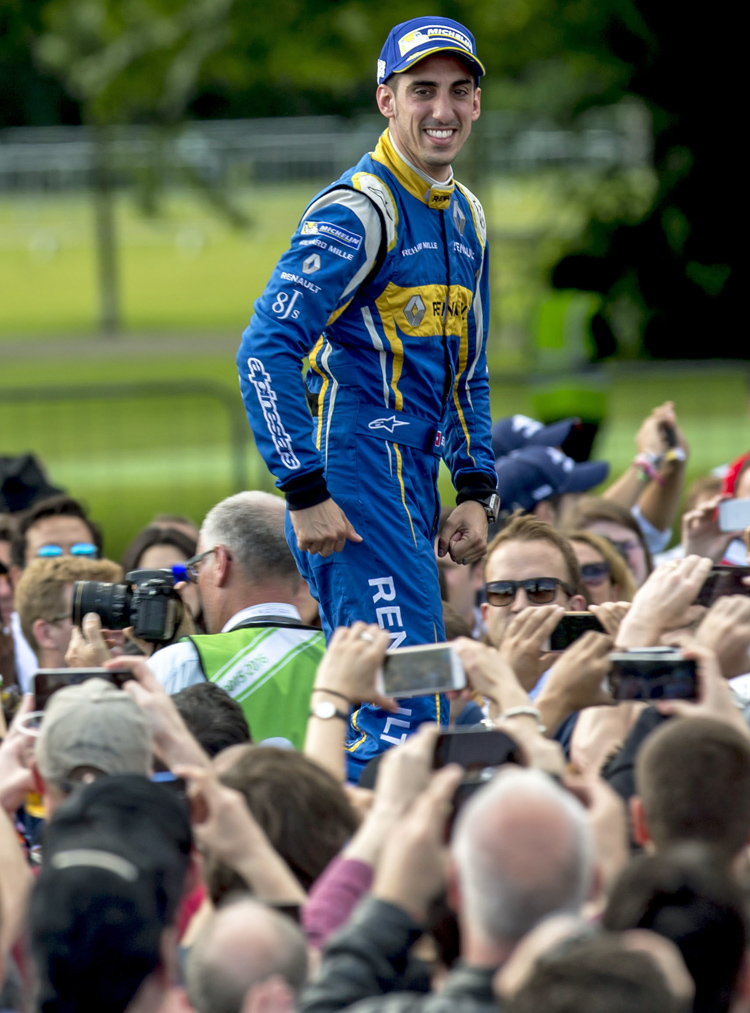 Sébastien Buemi direction le podium