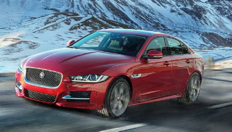 Jaguar XE diesel et 4x4