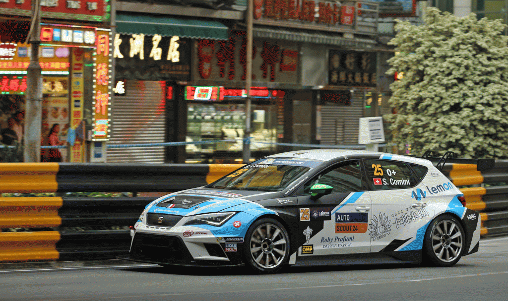 Comini dans les rues de Macao