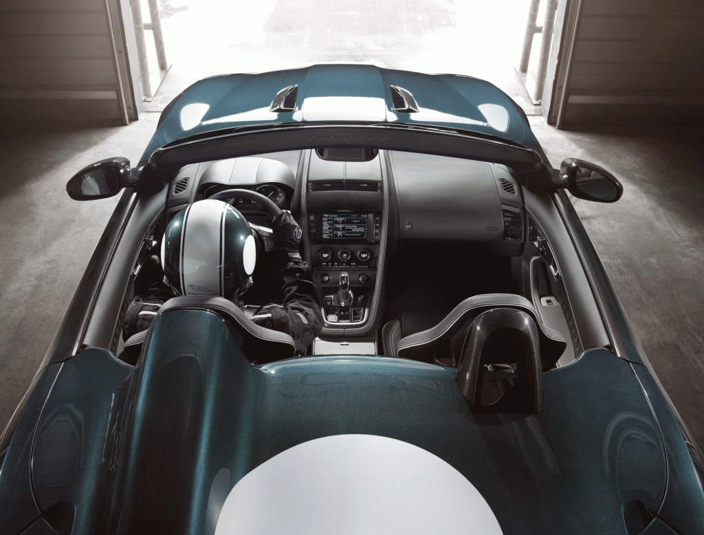 Jaguar F-Type Project 7 - poste de pilotage