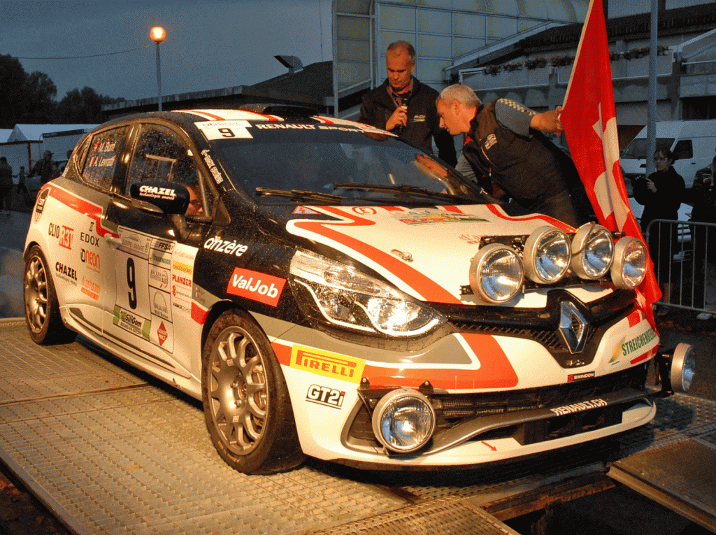 Michaël Burri-Anderson Levratti (Renault Clio R3T)