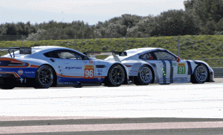 Duel Aston Martin – Porsche